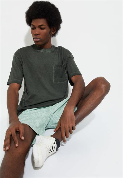 Buy URB_N Men Oversize Pigment Dyed T-shirt Online at just Rs. 599.0 ...