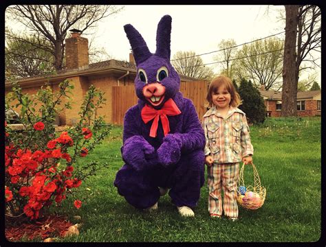 Download Creepy Easter Bunny Pictures 3513 X 2675 | Wallpapers.com