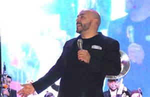 Conoce la lucha de Lupillo Rivera ante problemas de audición que ...
