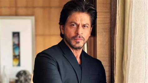 Exclusive! SRK's Close Friend REACTS To Actor Getting Y-Plus Security ...