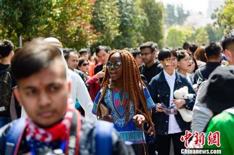 三峡大学留学生品中国文化展异国风情|留学生|文化展|异国_新浪新闻