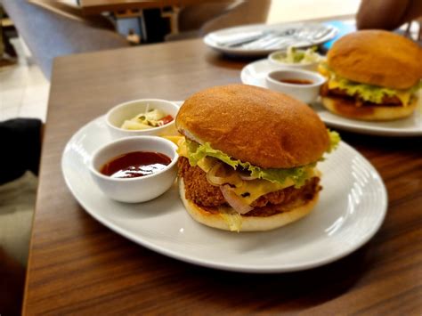 WESTLEYS RESTOCAFE - MAMANGALAM, Edappally - Restaurant Reviews, Phone ...
