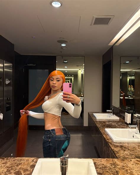 Ice Spice Club | In honor of #TBT, here is an Ice Spice mirror selfie thread! 🪞 | Instagram