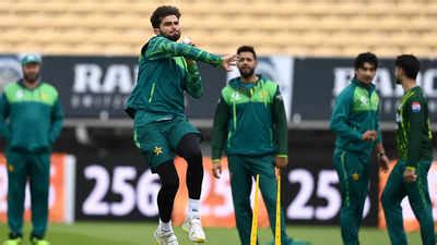 Behind the scenes: Shaheen Afridi's heated exchange with batting coach ...