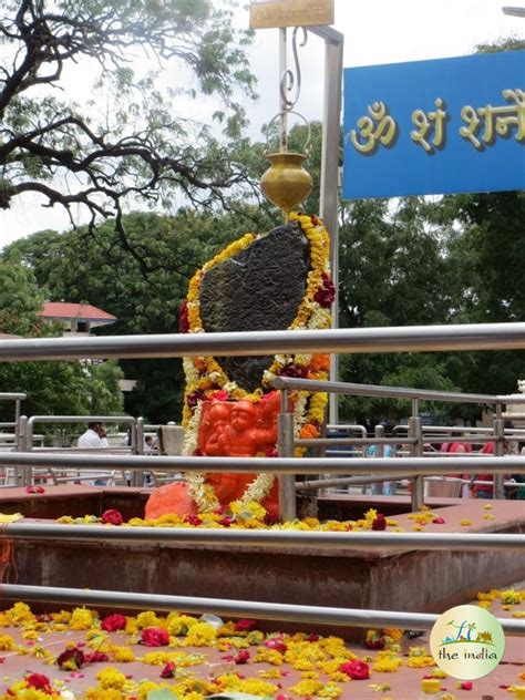 Shani Shingnapur Temple in Maharashtra - Timings, History & puja info