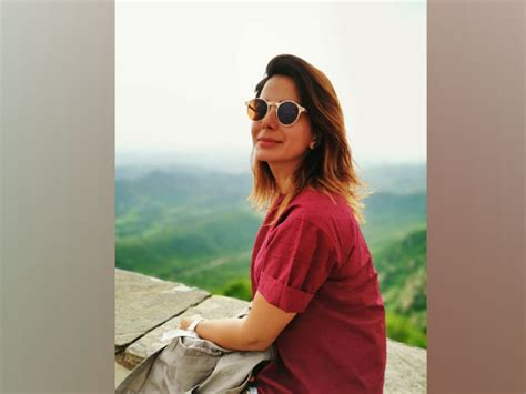 Kirti Kulhari to play British cop in Parineeti Chopra's 'The Girl On ...