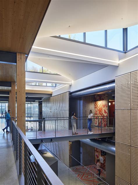 Microsoft Silicon Valley Interiors - WRNS Studio