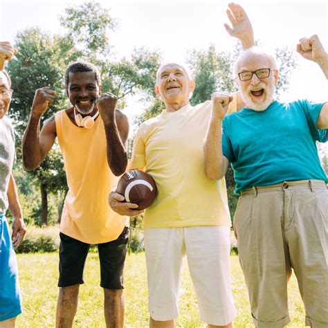 Older People 的图像结果