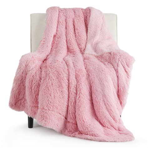 Bedsure Fluffy Pink Throw Blanket Gifts for Women, Girls, Soft Fleece ...