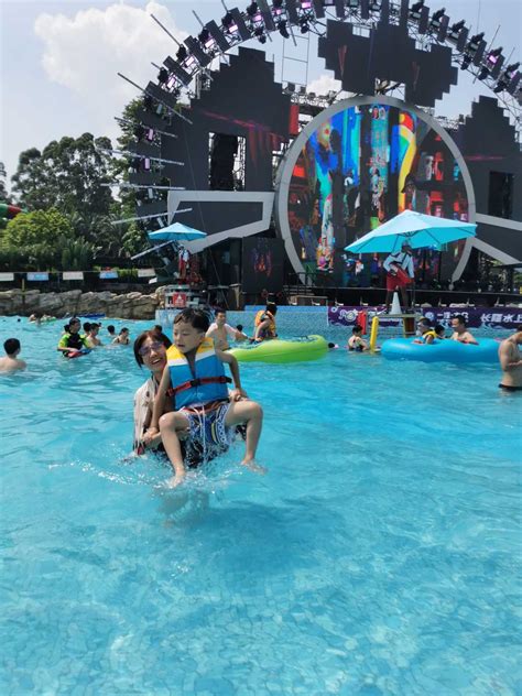 【携程攻略】广州长隆旅游度假区长隆水上乐园景点,玩的非常嗨的一天，小孩子玩的不亦乐乎！不肯走乐！