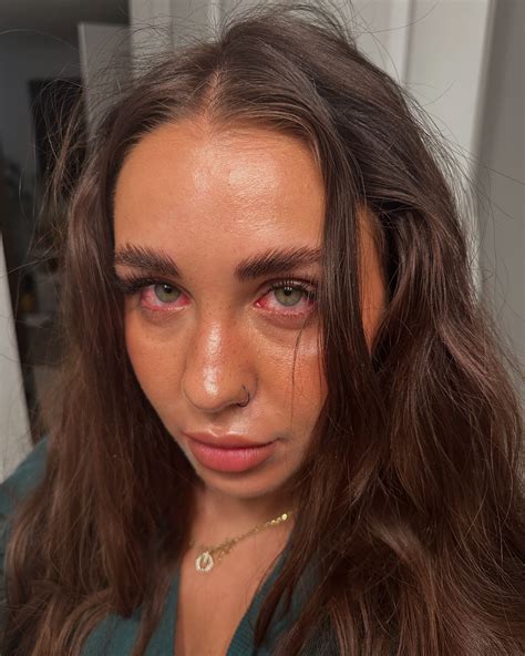 Mia Beyer (@itsmiabeyer2.0) • Instagram photos and videos