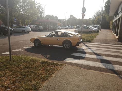 astonishing 1/1510 Alfa Romeo Junior Zagato my neighbor owns : r/Autos