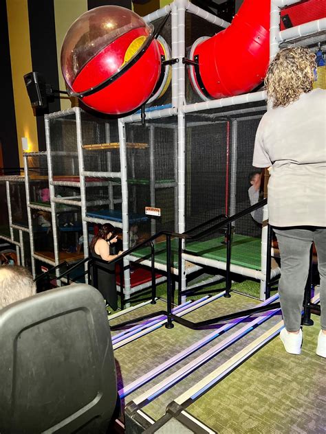 NovMu at the Cinépolis Junior Theater Playground : r/FireflyLite