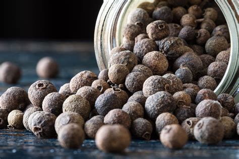 DIY: A Simple Substitute for Allspice