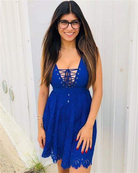 [100+] Papéis de Parede de Mia Khalifa | Wallpapers.com