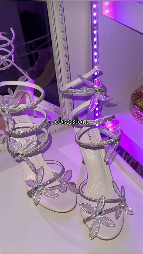 I need those | Cute shoes for teens, Pretty heels, Cute high heels