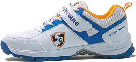 15 Best Cricket Shoes in India [August, 2024]