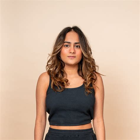 Stay Breezy Crop Top – Sencillo