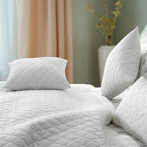 Quilted Cushion Cover - White| LOVE FOR WHITE