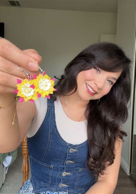 Redheads can handle it | Scarlet Iris (@scarletirisbabee)