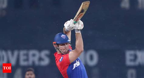 Important for young players to react to ball not bowler: Mitchell Marsh ...