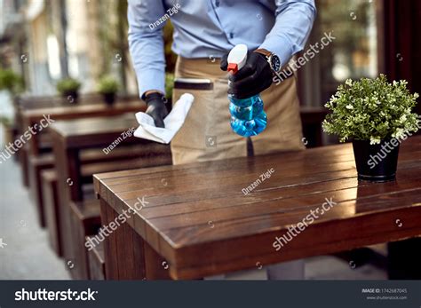 Clean Restarant Table 的图像结果