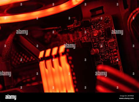 Gaming Computer Inside 的图像结果