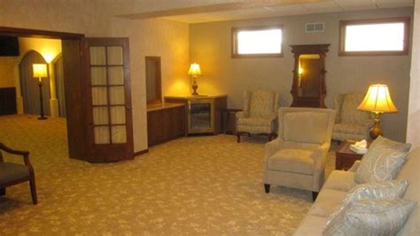 King-Lynk Funeral Home & Crematory, Fort Madison, IA