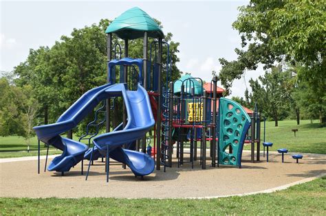 Facilities • Hillcrest Community Park