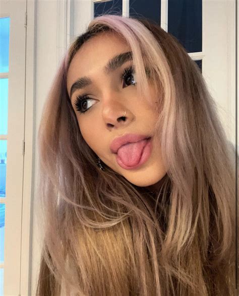 Demisux (Demisxxual, Demiix) Nude Leaked (25 Photos) | PinayFlixx Mega Leaks