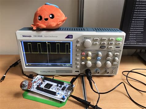 Non-Blocking Example Using Interrupt ADC 的图像结果