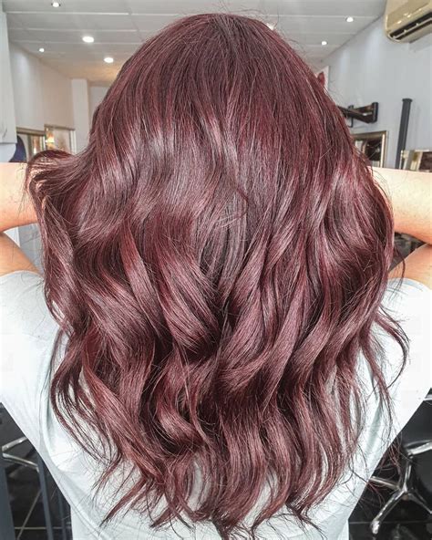 25 Rich Mahogany Hair Color Ideas for 2024