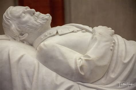 Robert E. Lee Grave | Nashville Travel Photographer & Solo Female Travel