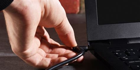 Laptop Is Plugged In But Not Charging, How To Fix This? | Cashify ...