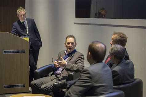 Collaborative Research 的图像结果