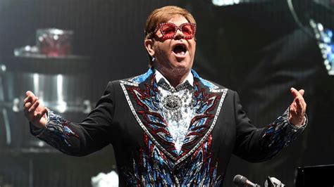 Elton John show review: Show will hit high notes in Townsville ...