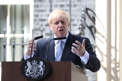 鲍里斯·约翰逊正式入主唐宁街10号 发表演讲接任英国首相