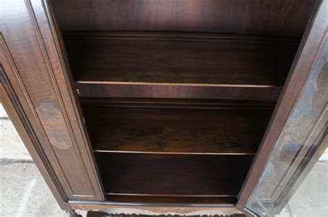 Antique Grand Rapids Chair Co. William and Mary Walnut Display Cabinet ...