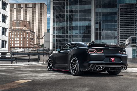 2020 Chevrolet Camaro SS – FERRADA WHEELS