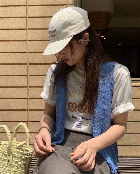 | TOPS | LINE SHOPPING