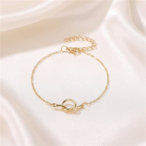 Eternal Loop Anklet – Reevatara