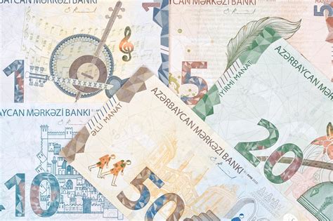 Premium Photo | Azerbaijani manat - new series of banknotes