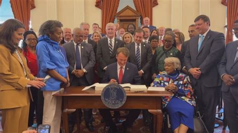 NASA Parallel Universe 的图像结果