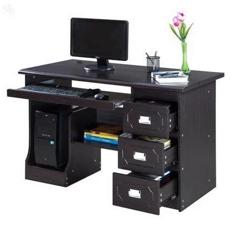 Table for Computer Business 的图像结果