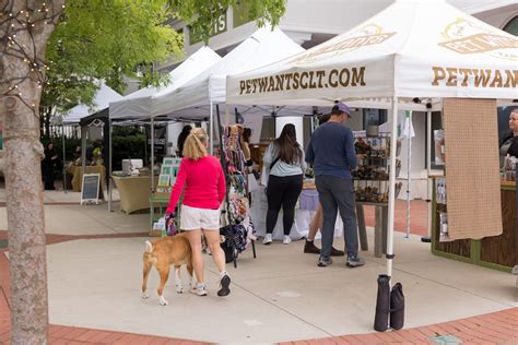 Phillips Place Market & Shopping Stroll | SouthPark Charlotte