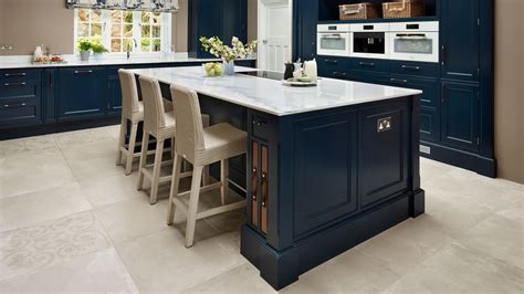 Kitchen island costs: How to save money on this design feature ...