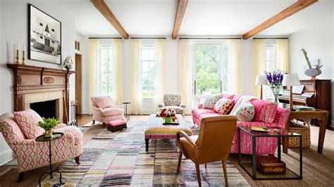 Why I Love Benjamin Moore's Simply White Paint Color | Architectural Digest