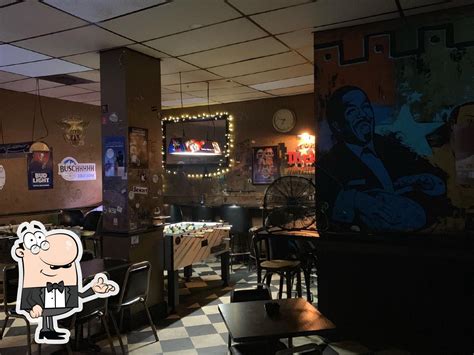 The Hub Bar in Tampa - Restaurant reviews