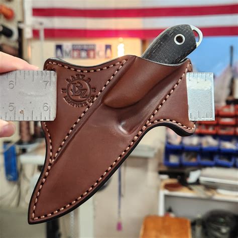 M1 Caper 55 Scout Carry Knife and Sheath – Lazy 3 Leather Company