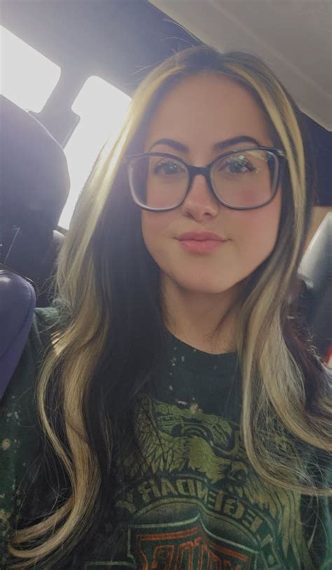 Taelor Blevins (@taeblevins) • Instagram photos and videos